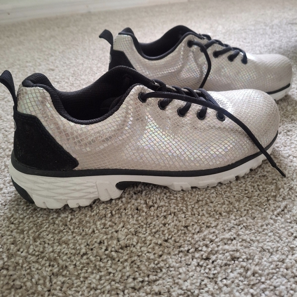 Nautilus White & Black Safety Shoes Womans 11W